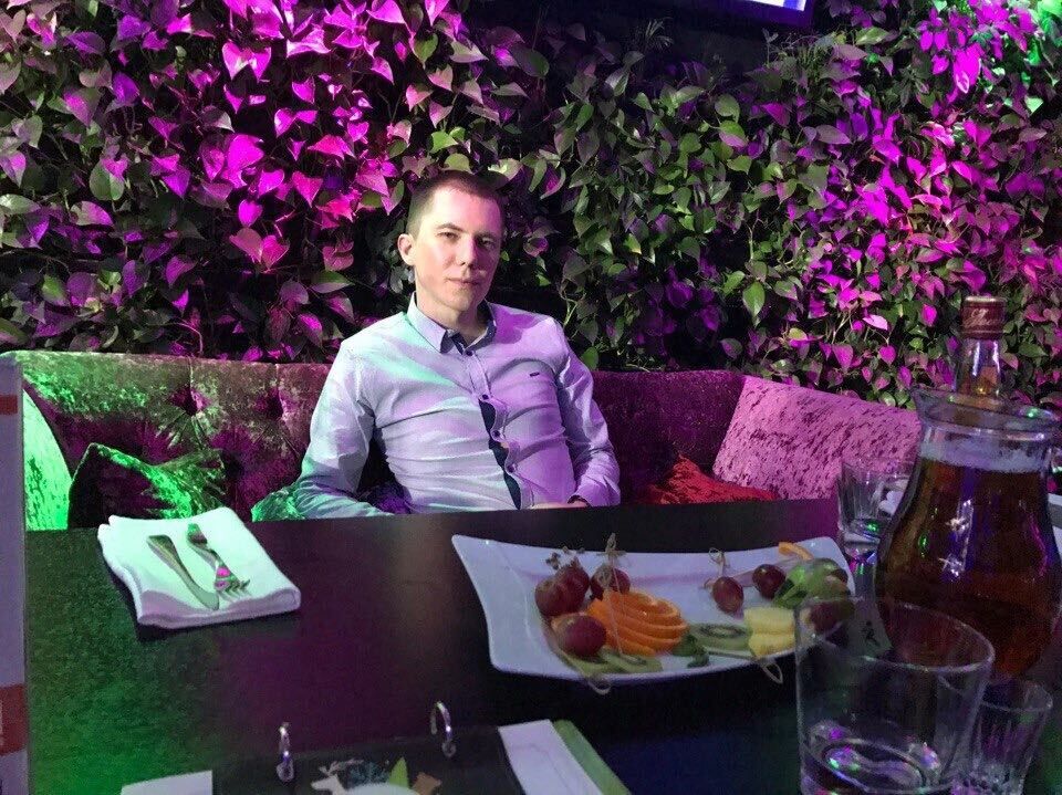  ,   Lexa, 33 ,   ,   , c 