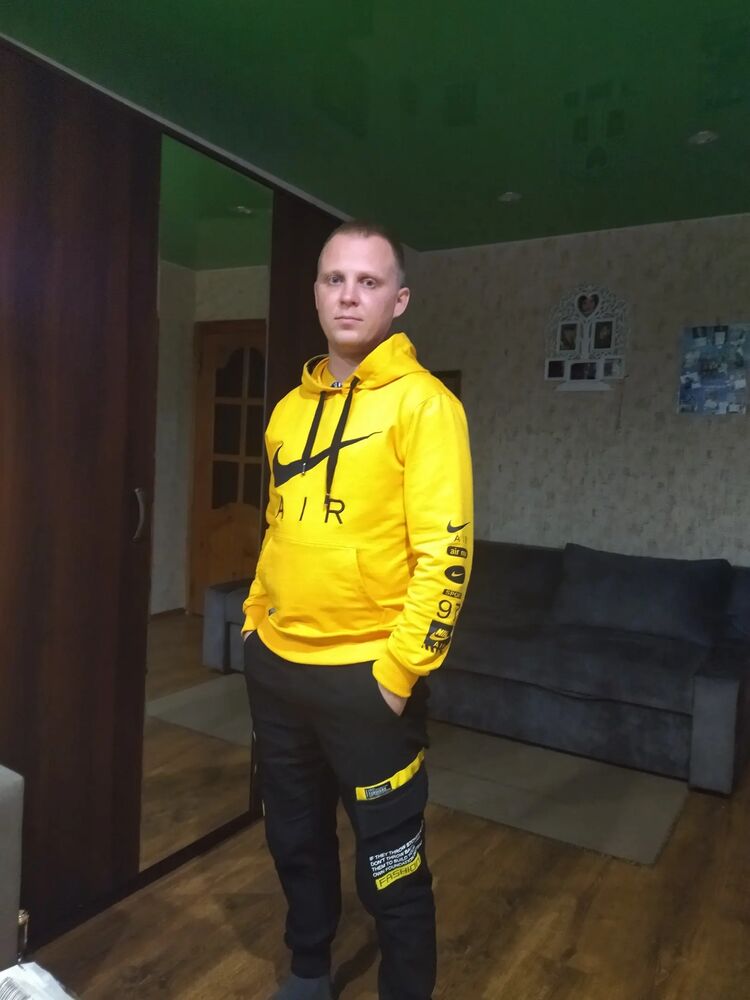  ,   Vlad, 33 ,   ,   , c 