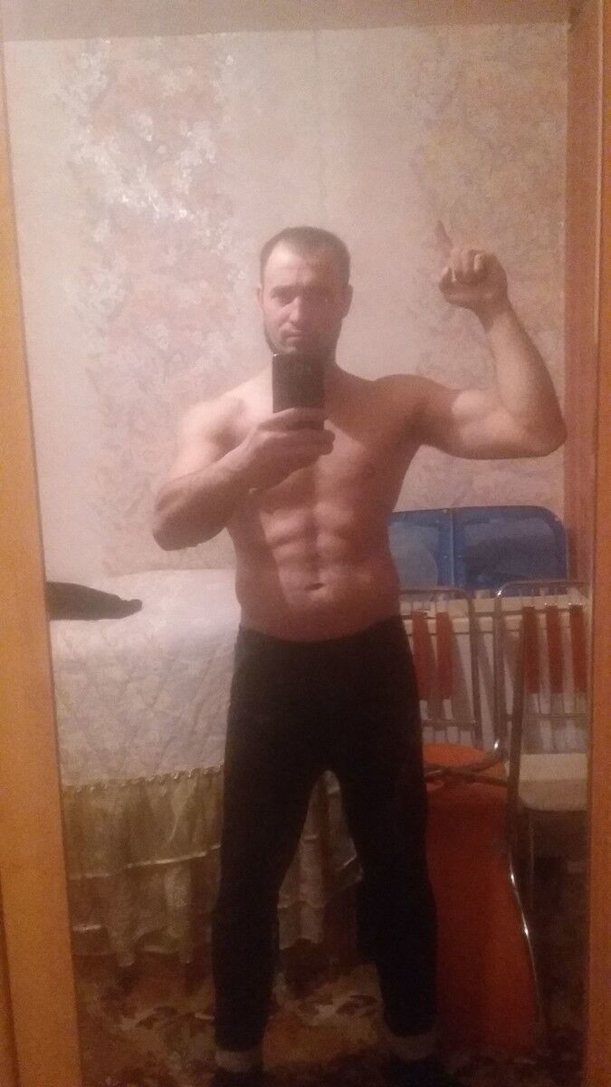  18712462  , 40 ,    