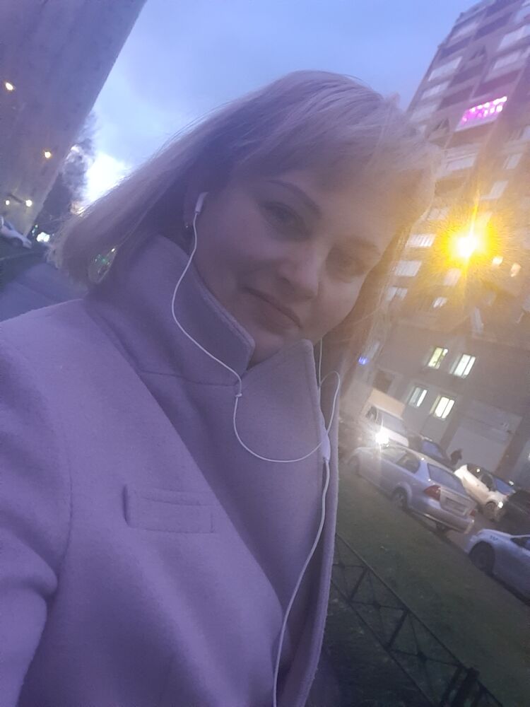  22747382  Marina, 42 ,    -