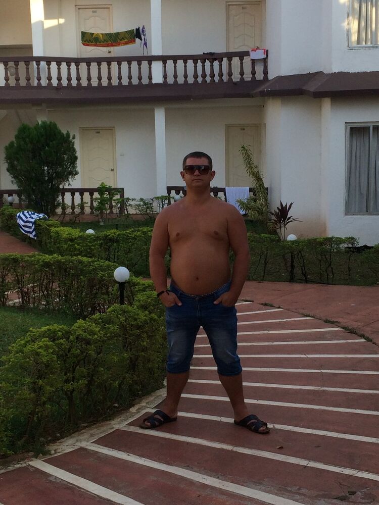  9114382  Ivan, 41 ,    