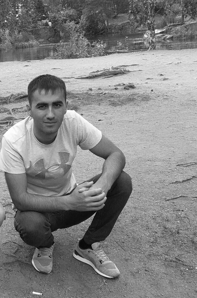  ,   Abdulo, 33 ,   ,   