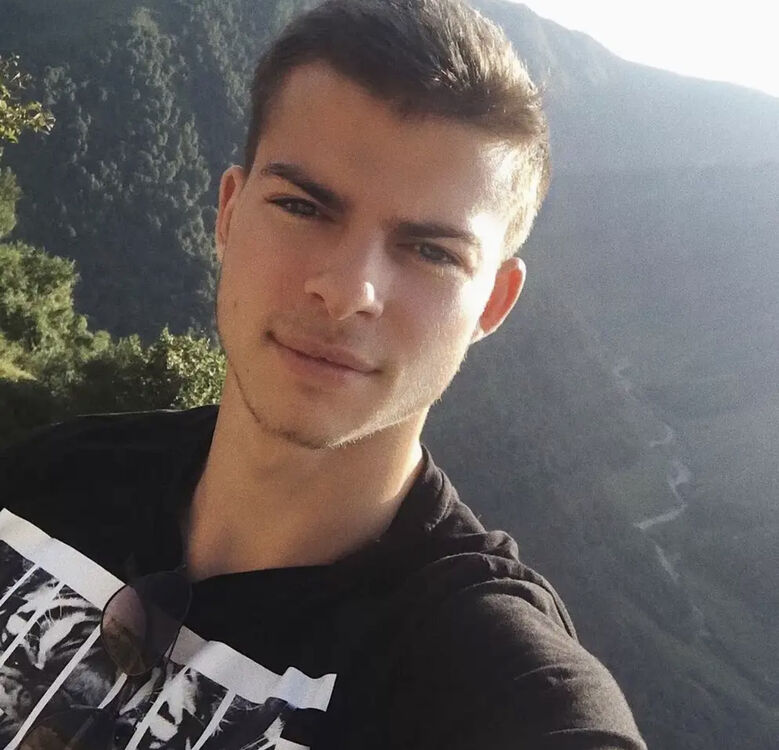 ���� 24438102 ������� �����, 27 ���, ���� ���������� � ������