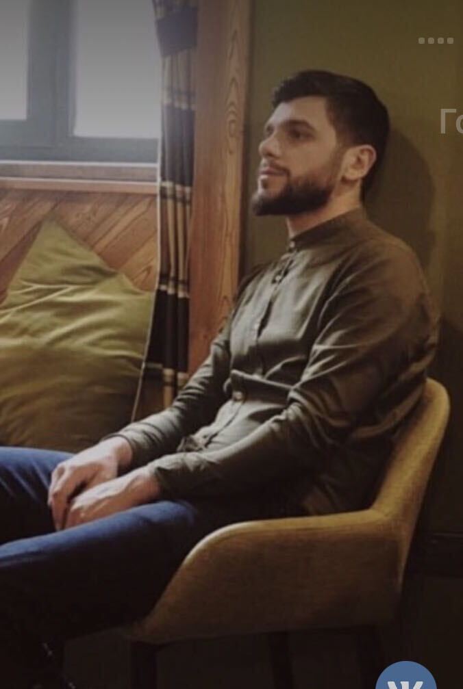  ,   Arman, 36 ,   ,   