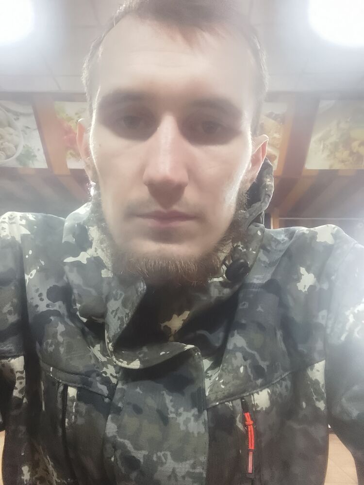  30432152  , 28 ,    