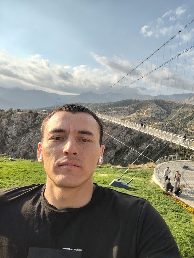  54462192  Davlatbek, 26 ,    