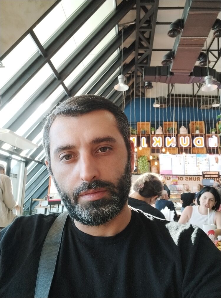  37627762  Rosi, 38 ,    