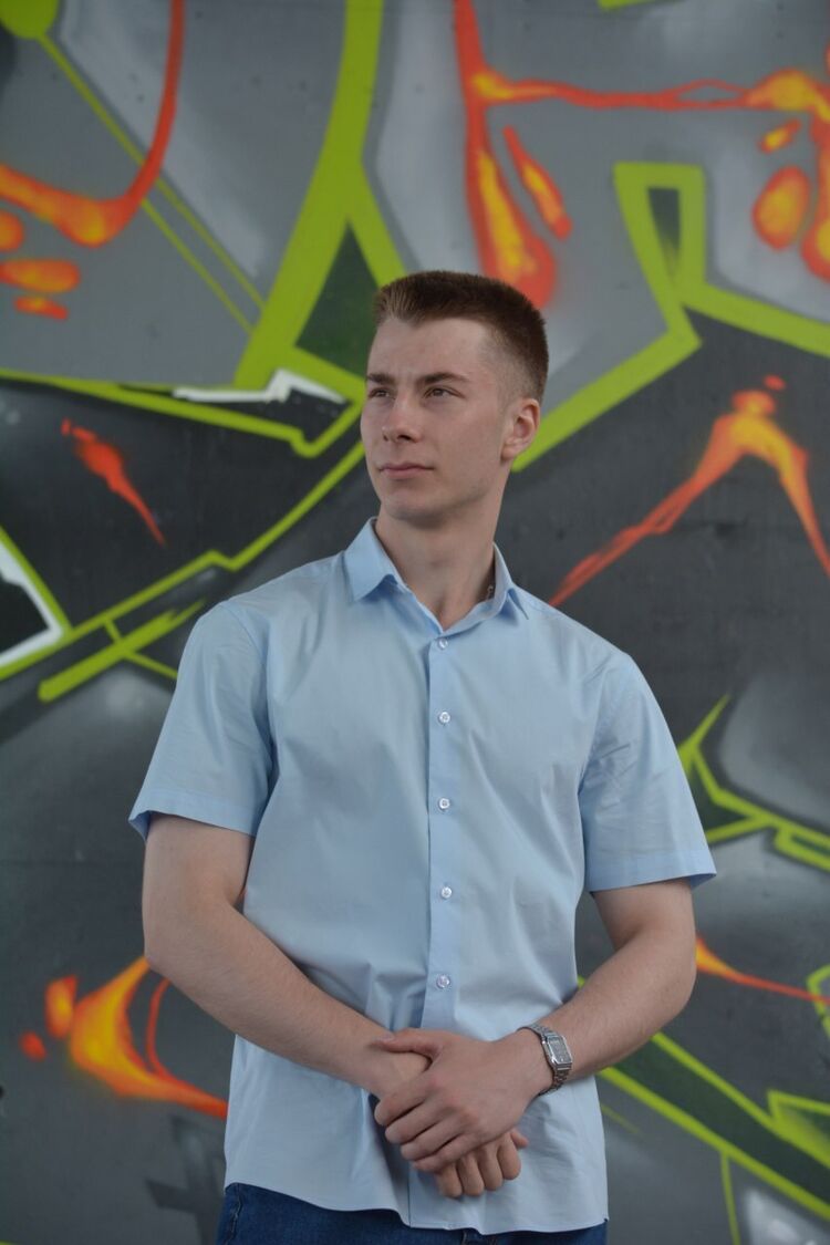  36068292  , 22 ,    -