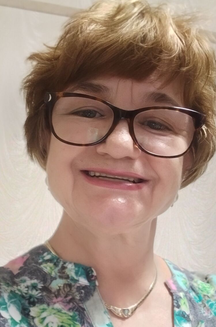  54422972  Nuno, 68 ,    