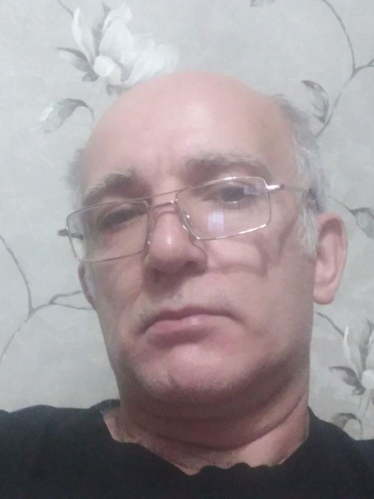  31812622  , 52 ,     