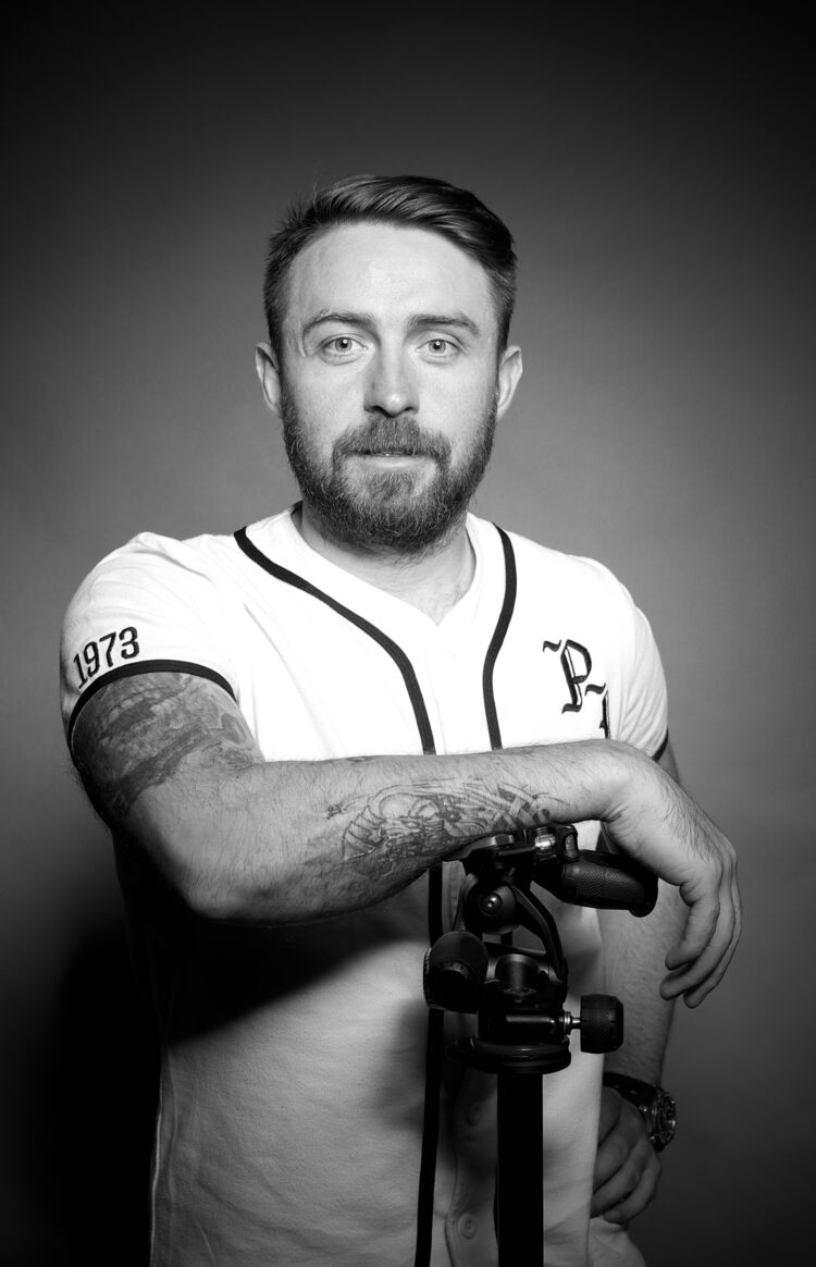  27498042  , 36 ,    -