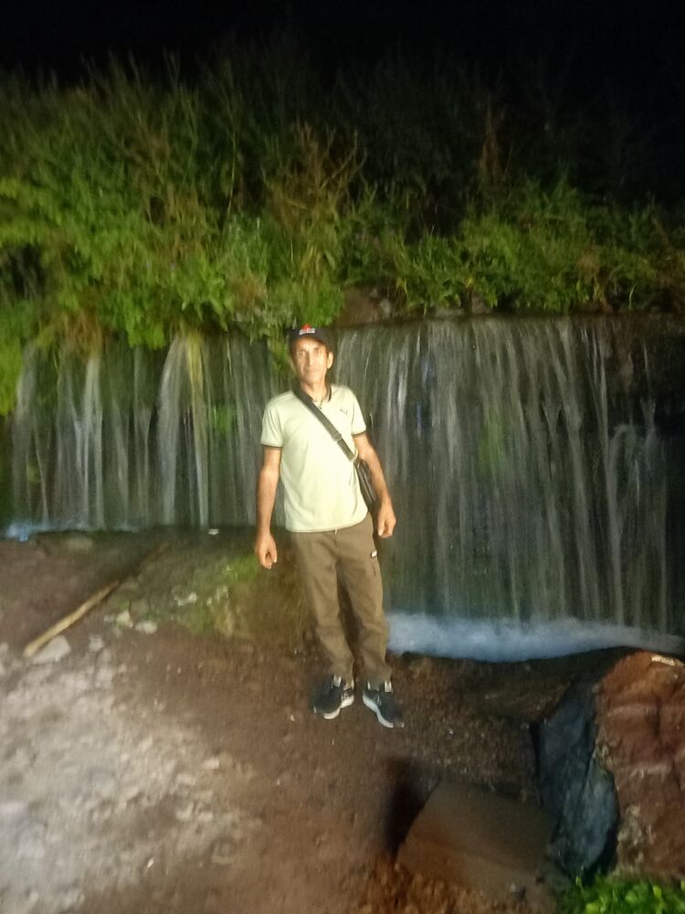  42758232  , 45 ,    