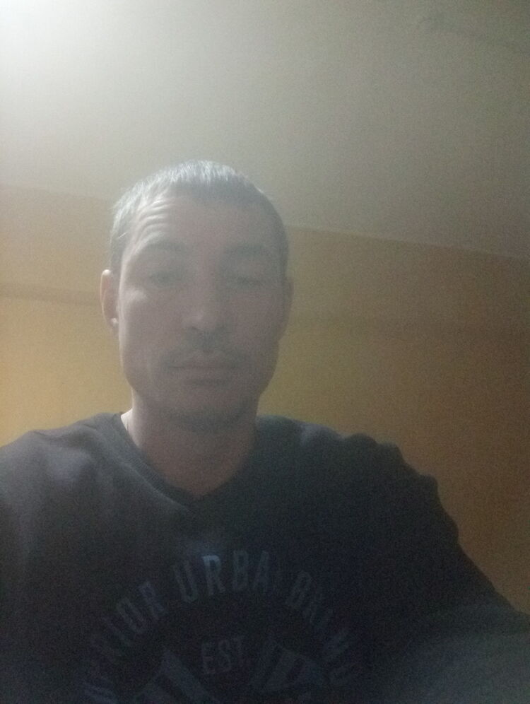  19330772  Atfuf, 32 ,    