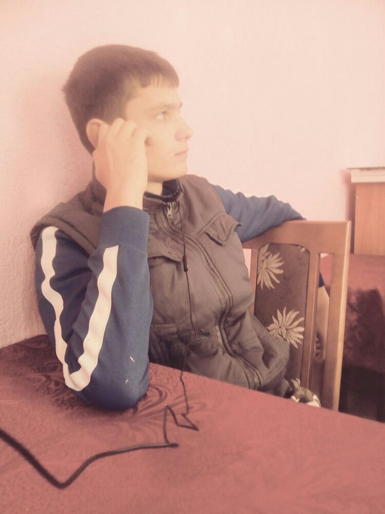 ,   Denis, 26 ,   ,   , c 