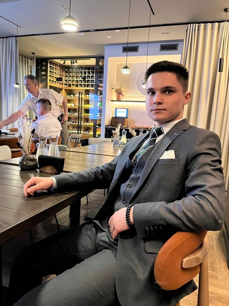  35458602  Sergei, 28 ,    