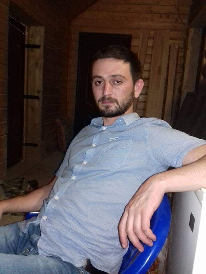  ,   Paruyr, 35 ,   ,   