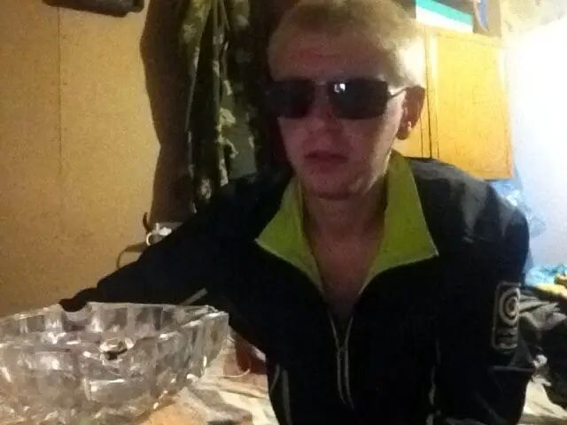  39200902  Andrey, 33 ,    