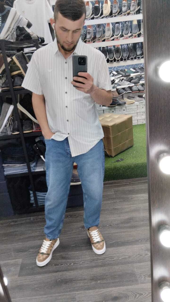  44287422  , 26 ,    