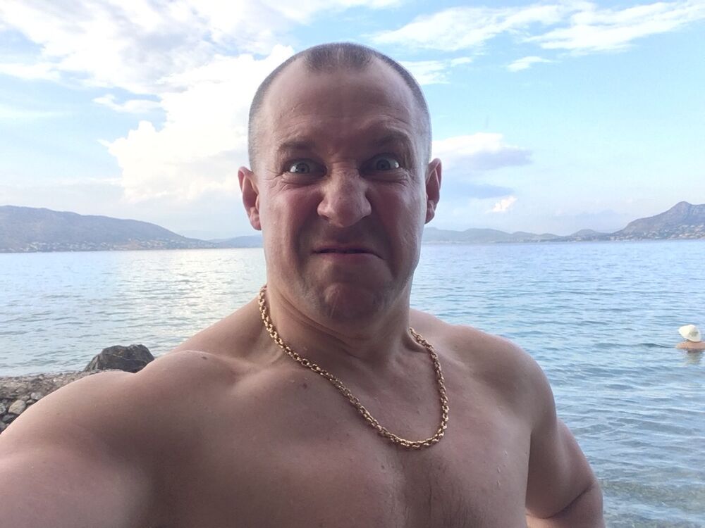  51728322  Rubik, 47 ,    