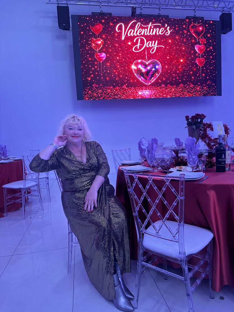 ���������� West Hollywood, ���� ������� �����, 59 ���, ������������ ��� ����� � ���������, c�������� ���������