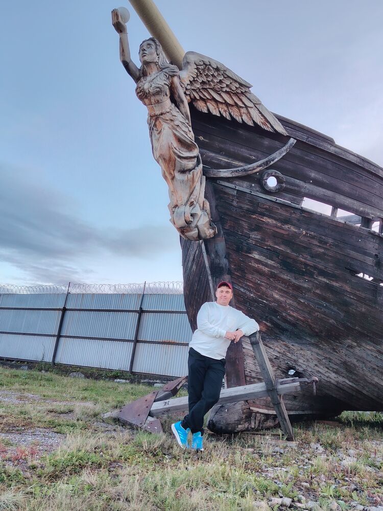  ,   Boris, 38 ,   ,   , c 