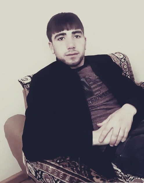  18484492  Hovo, 29 ,    