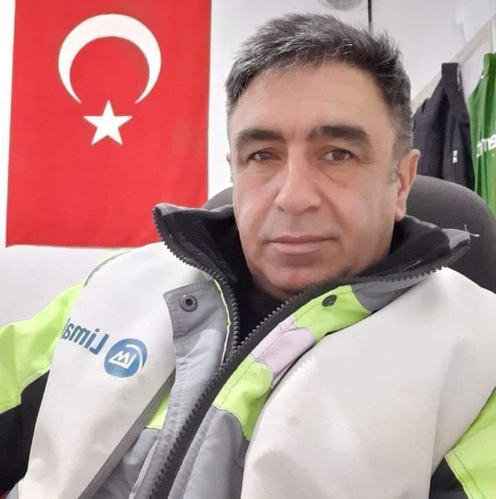  46675892  ALI, 56 ,    