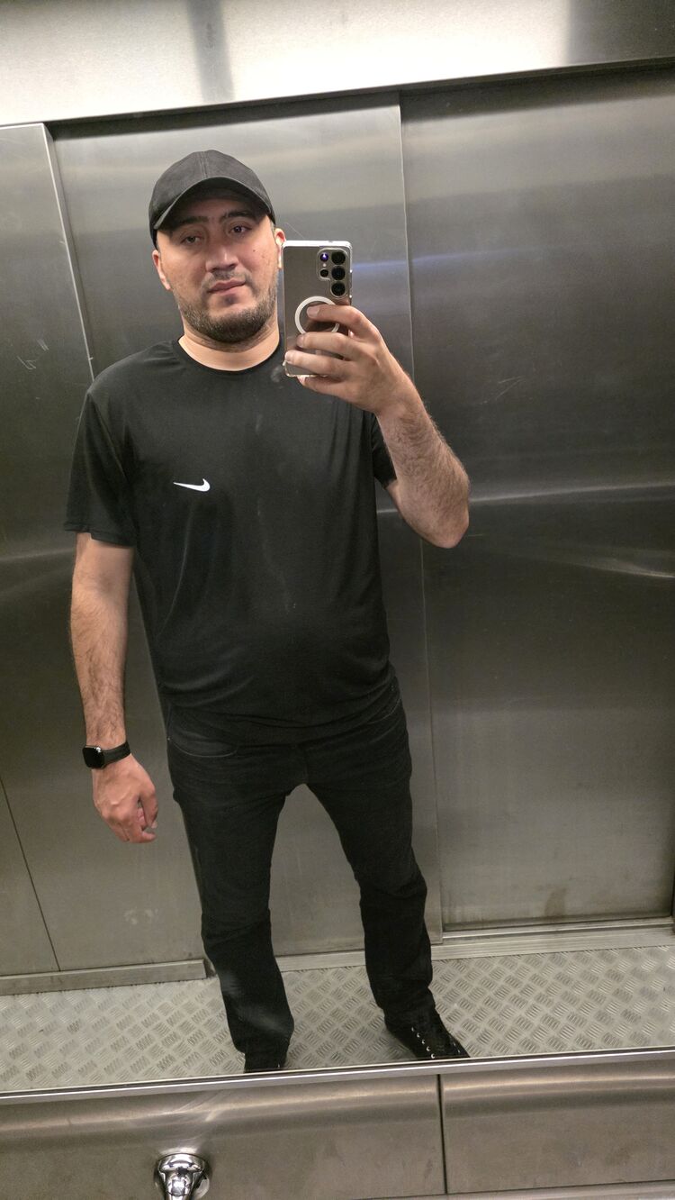  52952752  , 32 ,    