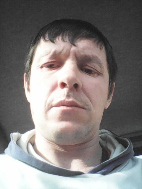  ,   Sergei, 48 ,   ,   , c 