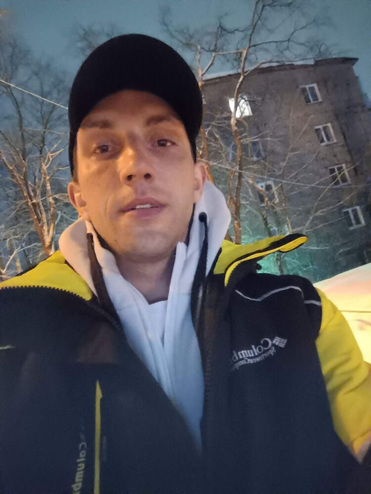  ,   Vovik, 35 ,   ,   , c 