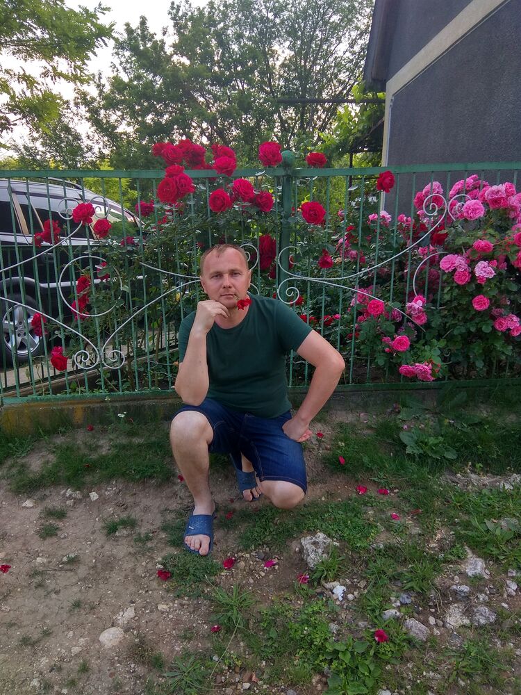  Plzen,   Iuri, 42 ,   ,   , c , 