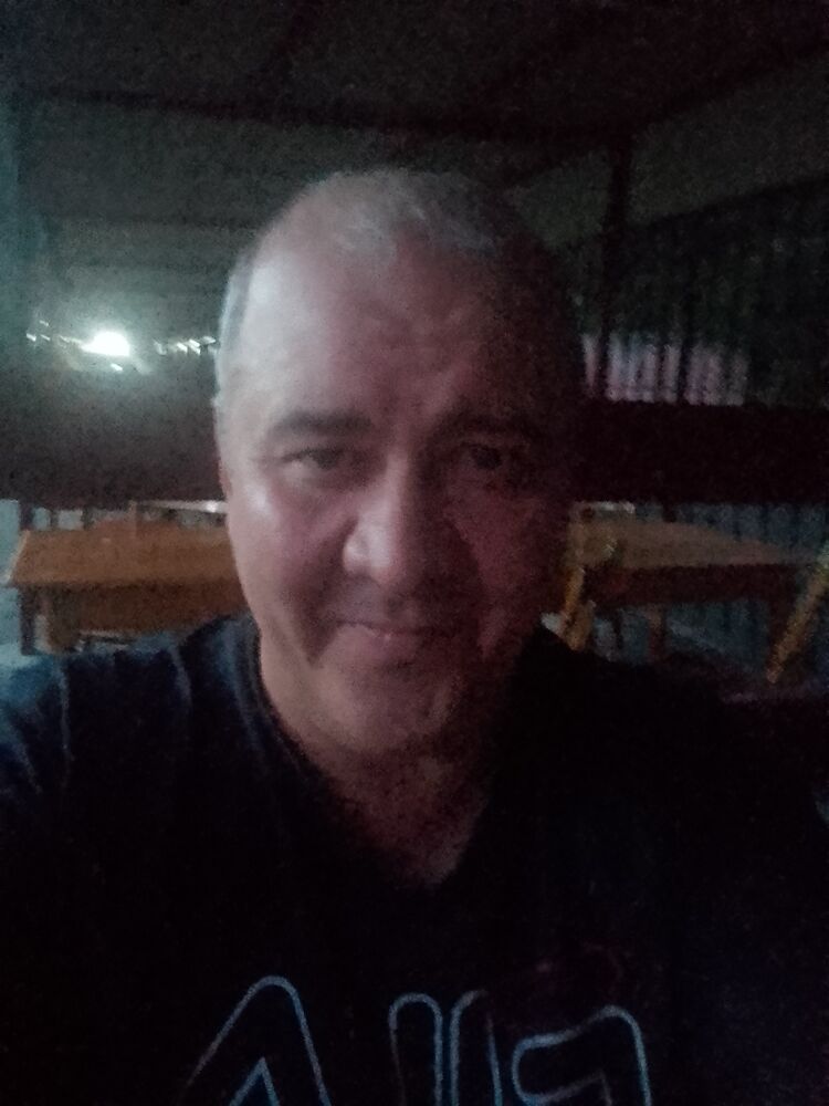  28907762  , 51 ,    