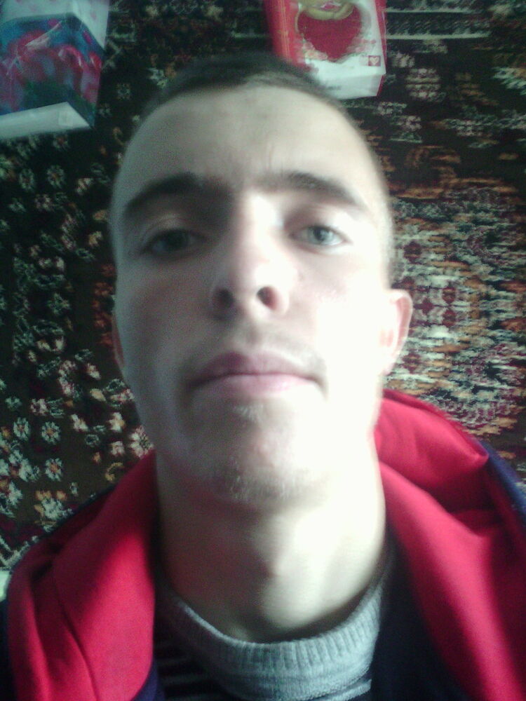  10715932  Vlad, 30 ,    