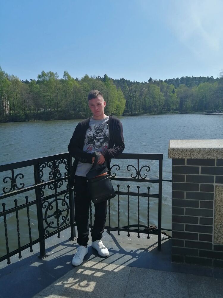  30623192  Nikita, 31 ,    -