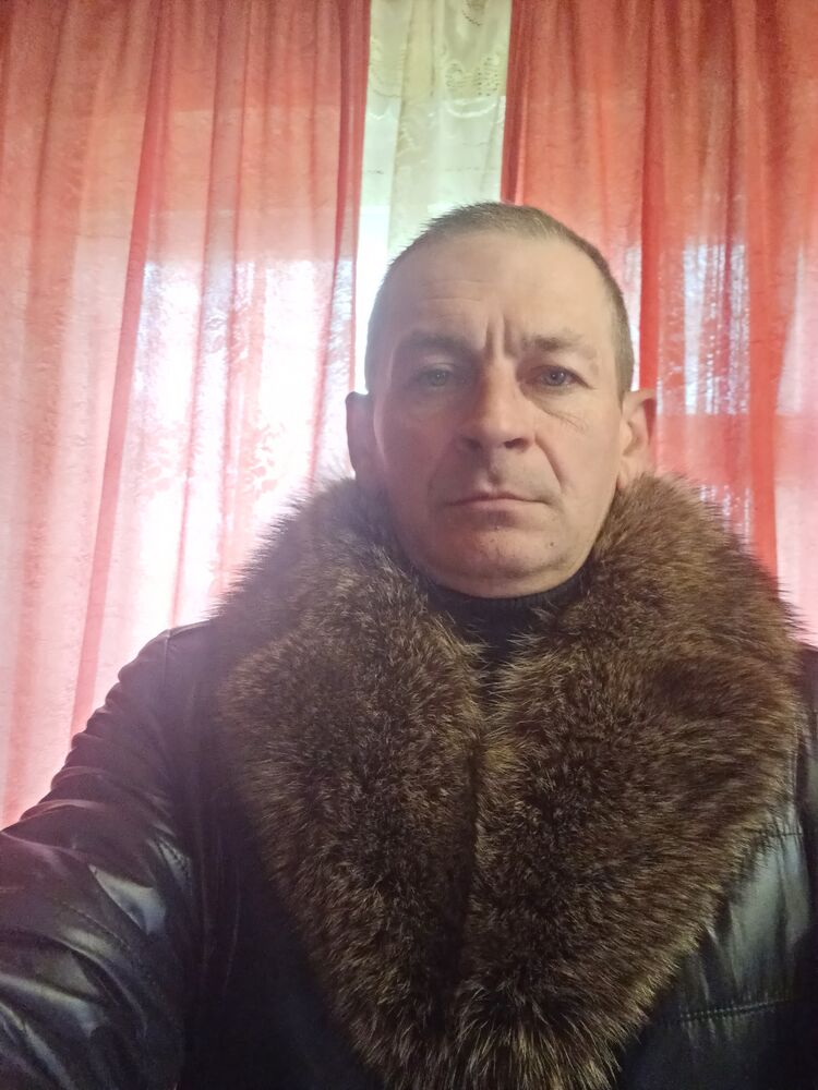  34329212  Alexey, 52 ,    
