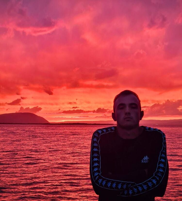  --,   , 24 ,   ,   