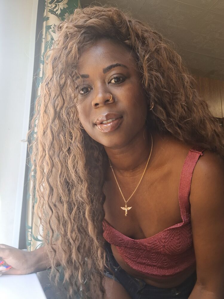  38234612  , 30 ,    Lome