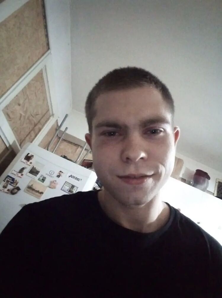  43815382  , 25 ,    --