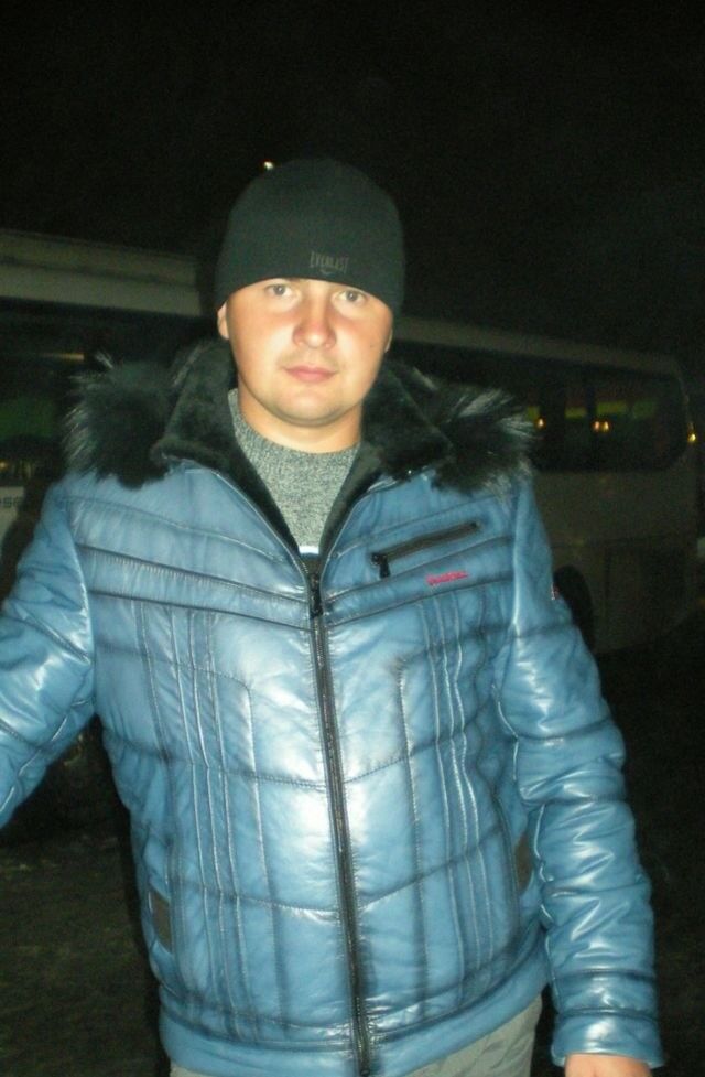  ,   Vladimir, 37 ,   ,   , c 