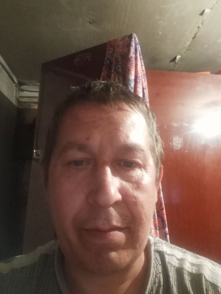  28517812  , 45 ,    