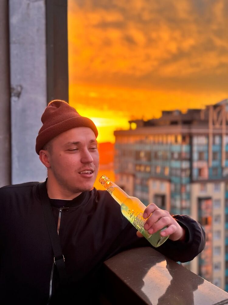  -,   , 24 ,   ,   , 