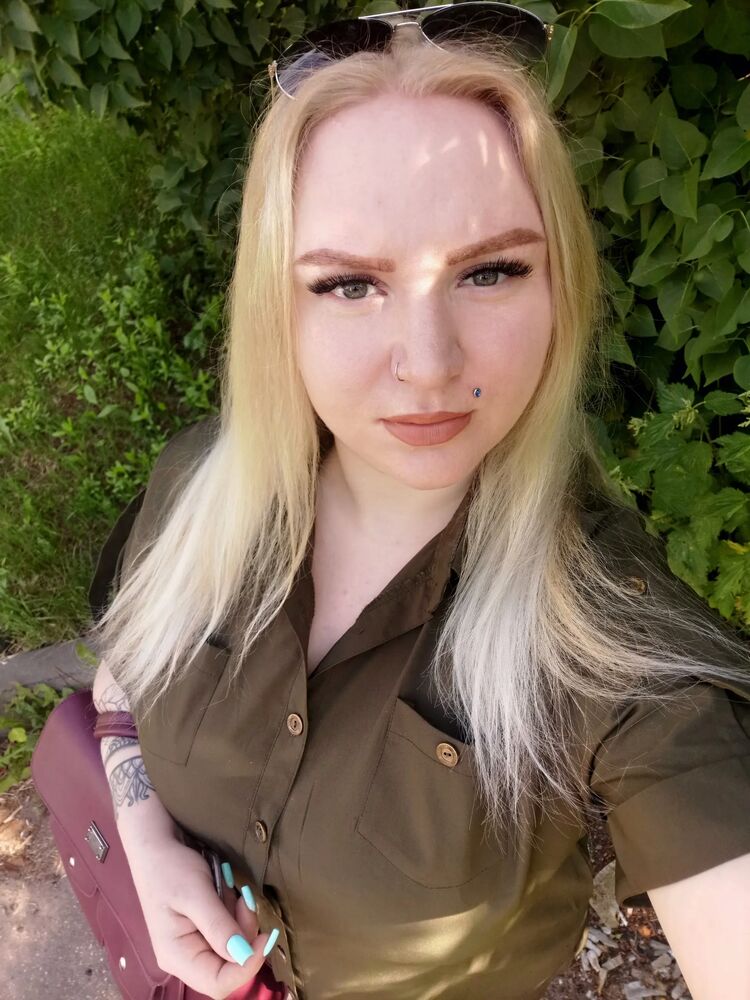  51071822  Anzhelika, 31 ,    