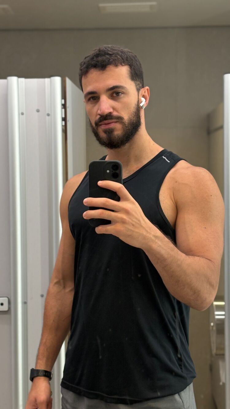  52993752  , 38 ,    