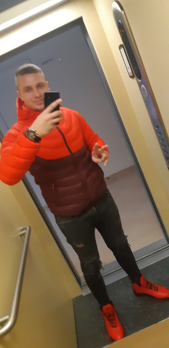  18770422  Pavel, 35 ,    Letnany