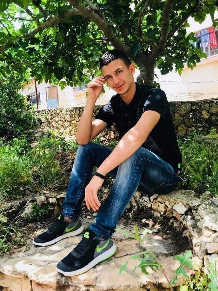  ,   Aymen, 22 ,   ,   
