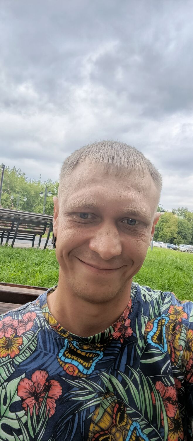  52892062  Sergey, 30 ,    