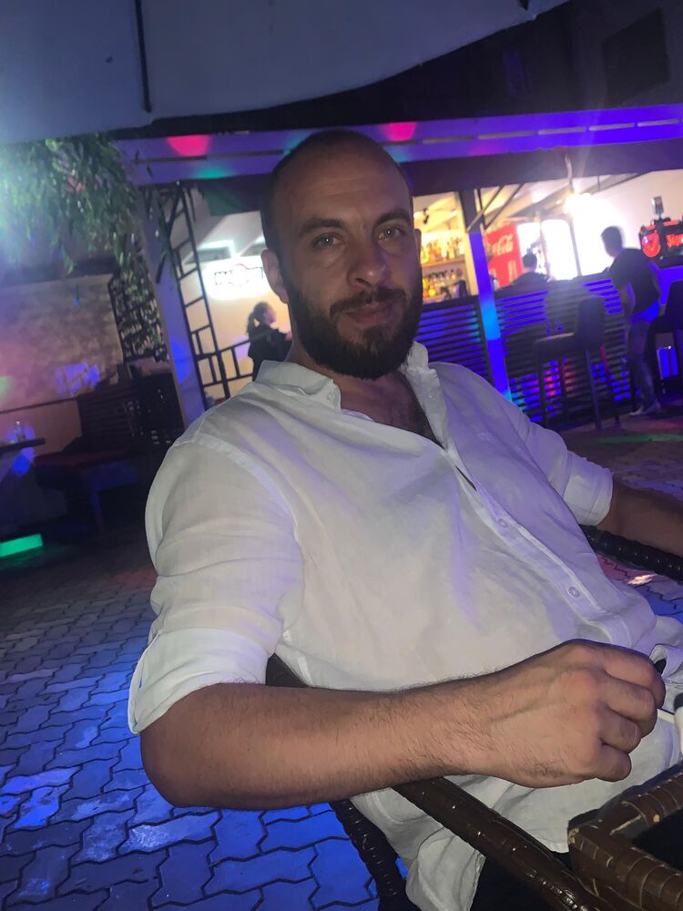  44638862  , 35 ,    --