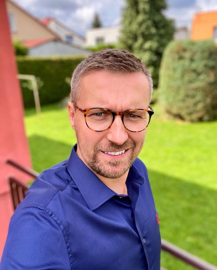 ���� 49665812 ������� ����, 38 ���, ���� ���������� � �������������