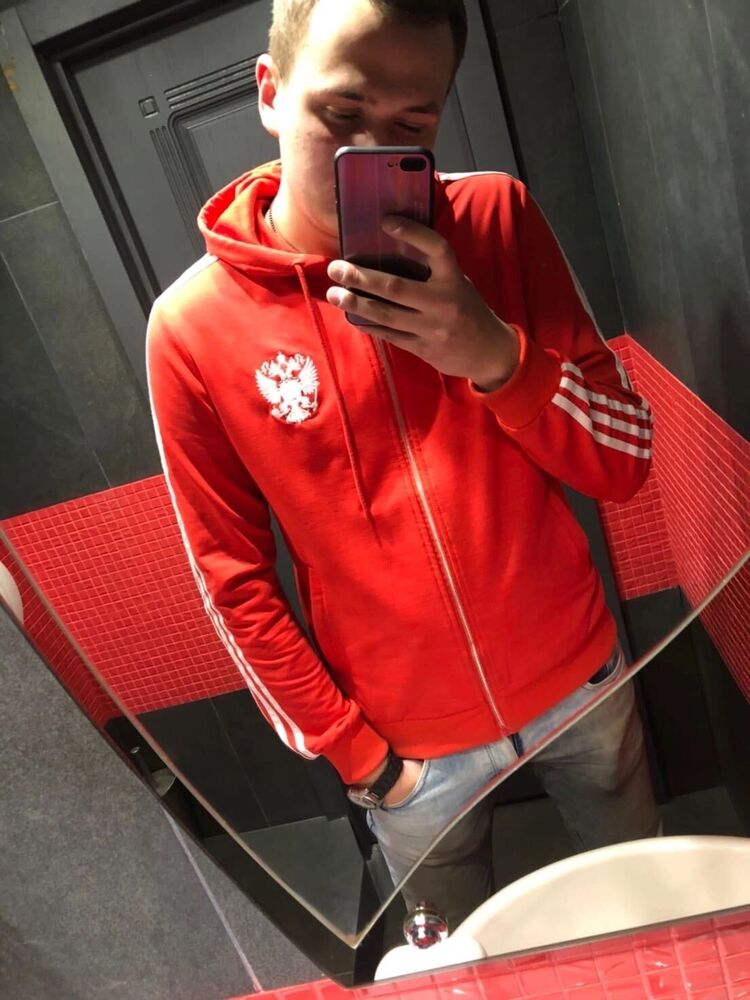  30357912  , 24 ,    