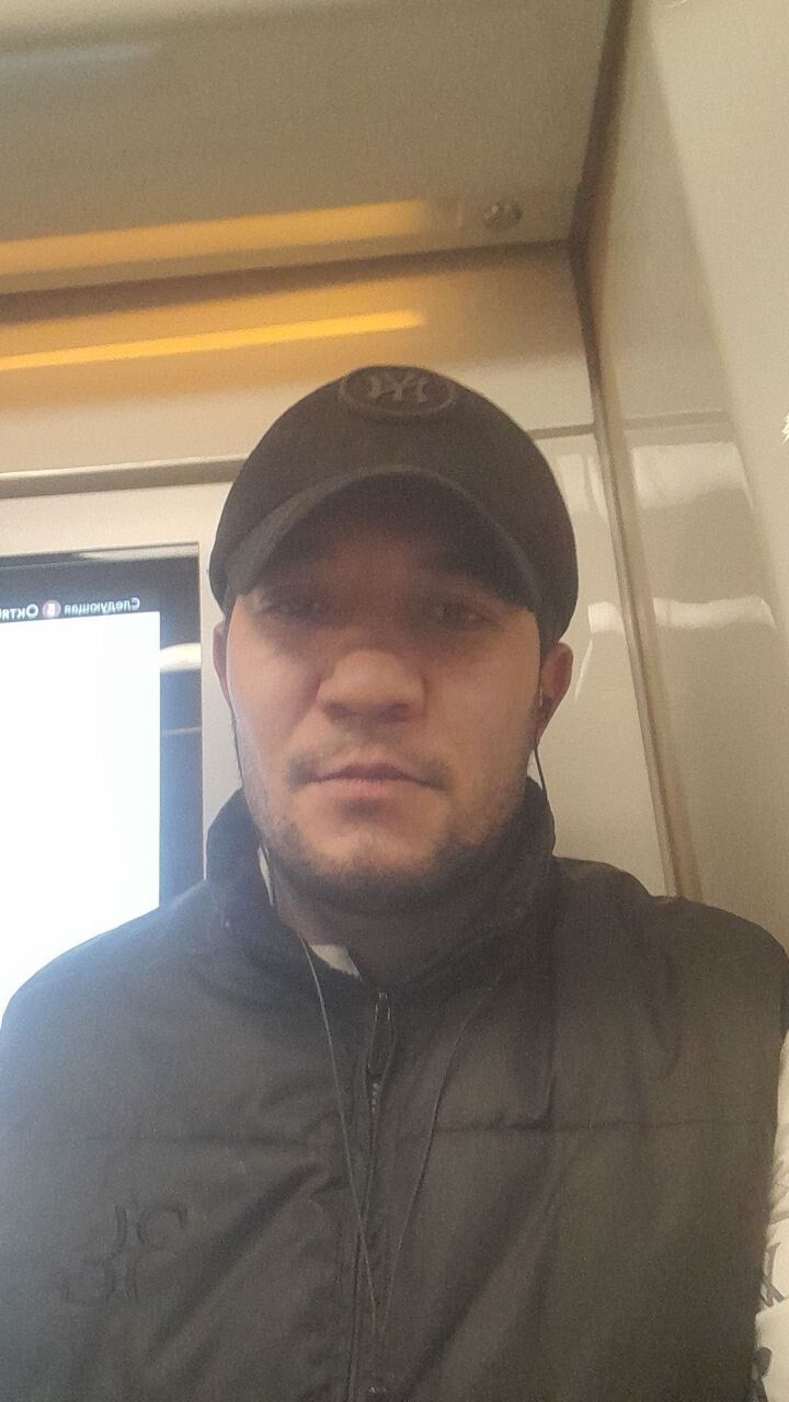  52500952  , 32 ,    